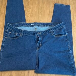 Low Rise Old Navy Rockstar Jeans Size 18
